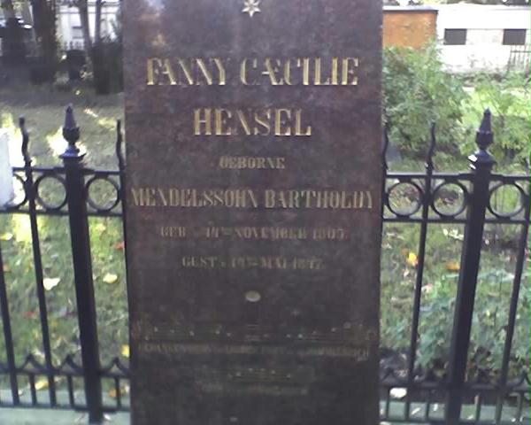 Grabmal von Fanny Hensel-Mendelssohn auf dem Dreifaltigkeitsfriedhof in Berlin (Bild: Isolde Weiermüller-Backes)