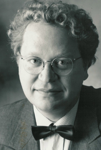 Tarkmann, Andreas N.